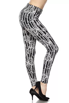 NEW Ladies Comfy Leggings  ~ Black White SQUARE DAMASK   ~ Yoga/Fun  Lesiure~  • $7.95