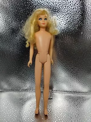 Vintage Curl Skipper Blonde Twist N Turn Barbie  • $12