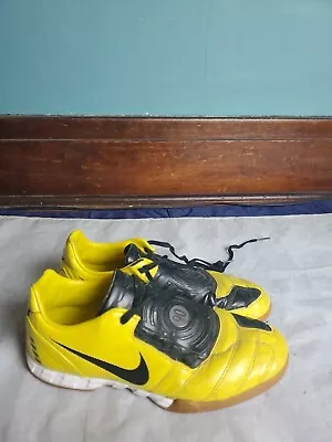 Nike Men's Total 90 Shoot 2 Extra 354742-702 Yellow Indoor Soccer Shoes Size 7.5 • $39.99