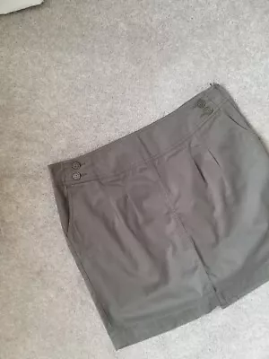 Ladies George Khaki Skirt Size UK 14 • £5