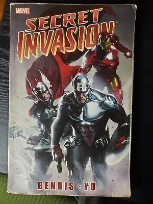 Secret Invasion Trade Paperback TPB By Brian Michael Bendis 2009 Graphic Novel • $14.99