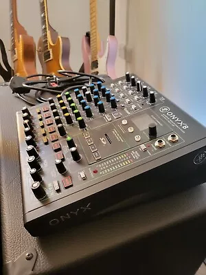 £300 • Buy Mackie Oynx 8