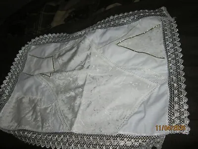 Vintage Antique Silk White Lace Fitted Table Or Altar Cover 22x14 W 2  Lace  • $23.77