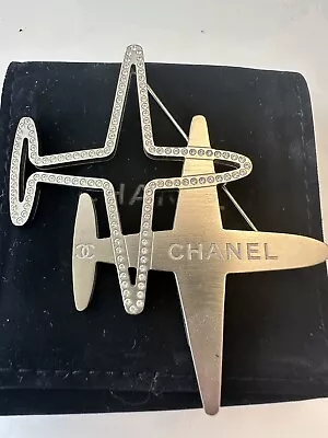 CHANEL Brooch As New • $799