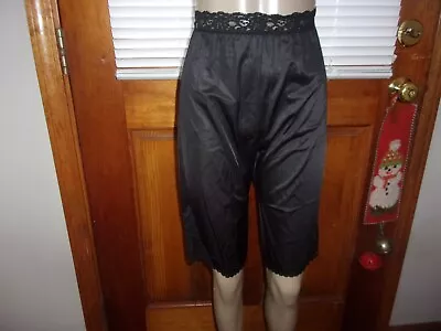 Vintage Vassarette  Petti Pants Slip~ Lingerie~  Black Nylon ~ LACE~ Sz 5~ • $10.99