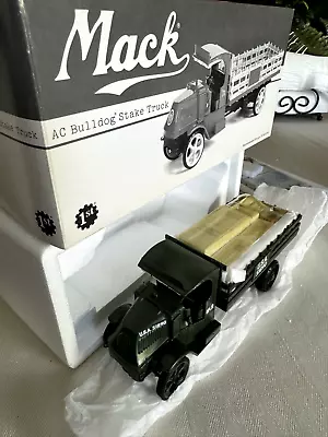 1stgear Mackac BUlldog Stake Truck1/34metal Replie • $61.48