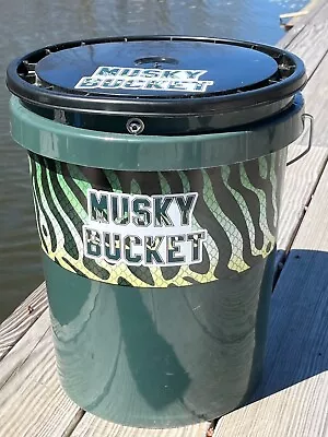 The Original Musky Bucket • $79.99