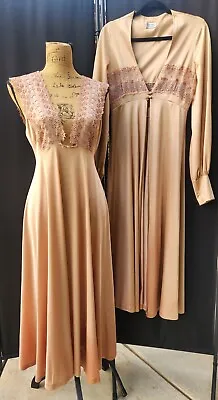 VTG 2 Pc Negligee Nightgown & Robe Peignoir Set Gold 100% Nylon Eyelet *issues • $29.99