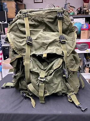 Vintage US Army Field Pack Combat Nylon Large  Green Backpack With Frame  • $149.99