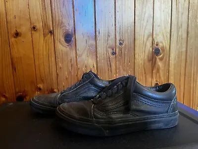 Vans Old Skool Black Leather Womens 6.5 US Skater Shoe • $7