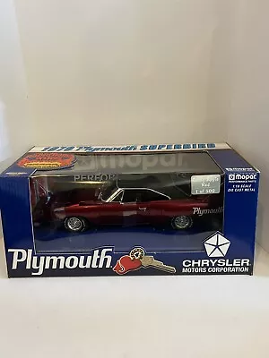 1970 Plymouth Superbird Candy Apple Red American Muscle 1 Of 500 RC2 1:18 Scale • $299.99