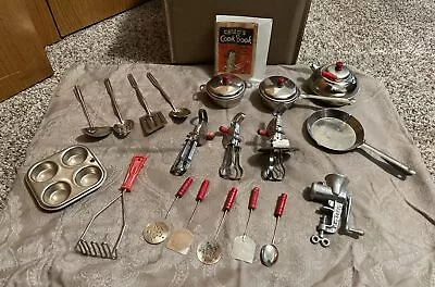 Vintage 22 Piece Children Metal Cookware & Utensils Book 8pg Betty Taplin • $32