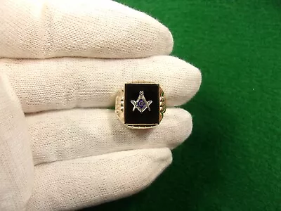 Awesome Old Vtg Antique 10k Yellow Gold & Black Onyx Masonic White Compass Ring • $223.99