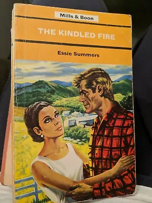 The Kindle Fire By Essie Summers Mills And Boon 0263710068 • $24.95