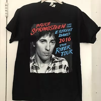 Bruce Springsteen 2016 The River Tour T-shirt Rare Jersey MetLife Show Sz M RARE • $37.50