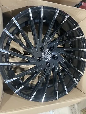 4 Lexani Wraith 22” Staggered New 5x115 Et 15/20 71 CB Set • $1995