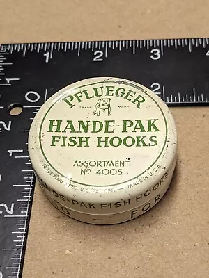 Vintage PFLUEGER Hande-Pak Fish Hooks Tin No. 4005 With Hooks • $15