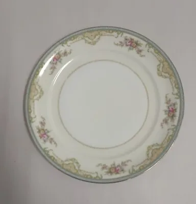 Meito China Japan 10  Dinner Plate Cameron Pattern • $10