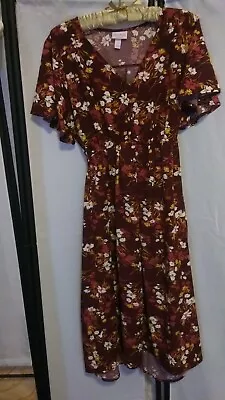 Floral Print Short Sleeve Woven Maternity Dress - Isabel Maternity Size L • $10