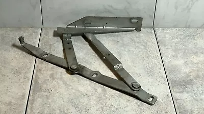 ORIGINAL Mercedes Benz VITO W638 Bonnet Hinge Joint Front DE ✓ • $21.64