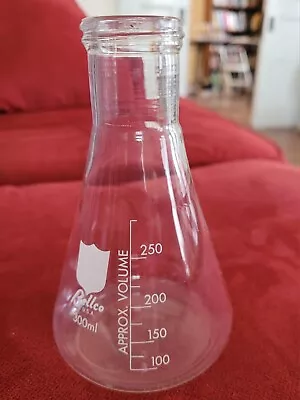 Bellco 300ml Erlenmeyer Flask Borosilicate Round Bottom Lab Scientific Glassware • $9.04