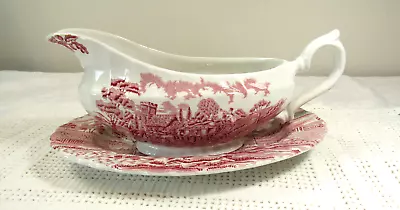 Myott Royal Mail Gravy Boat And Under Tray In Red – England – Excellent • $29.99