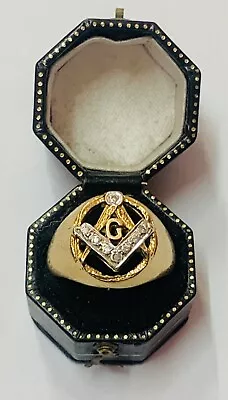  Masonic 9ct Solid Gold & Diamond Square & Compass Signet Ring  Size Q & 1/2 • £13.50