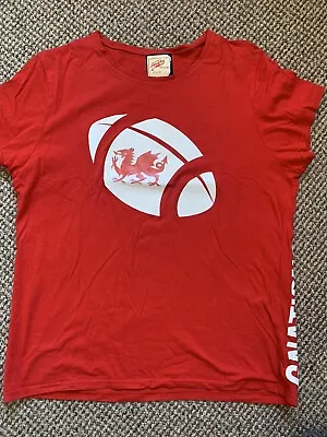 Vintage Rugby Bum Wales Rugby Shirt Size XL • £4