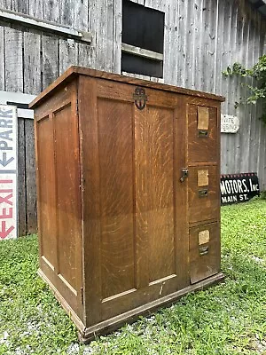 1930s Bonnet Co Cabinet Apothecary Industrial Multi Drawer Quarter Sawn Oak • $2250