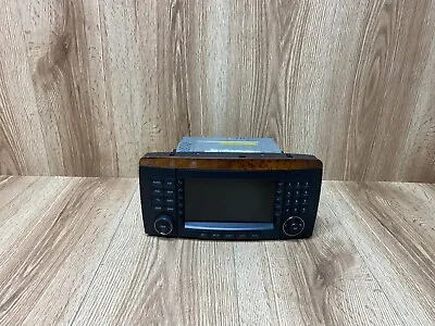 Mercedes Benz W251 R350 R500 Am/fm Radio Navigation Cd Player Screen Oem 06_08 • $157.45