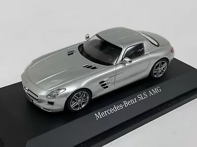 1/43 Mercedes Dealer Edition SLS AMG  In Silver  B6 696 0026.  RK099 • $49.95