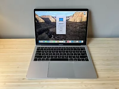 MacBook Air 2019 Silver (1.6GHz I5 8GB 128GB SSD 200 Cycles) • $250