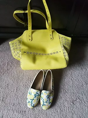 New Aerosoles Womens Sunscreen White Lemon Combination Size8 With B.Makowsky Bag • $80