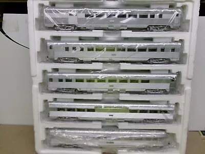 $549.99 • Buy MTH Ho 81-60003, Budd 5 Car Passenger Set, Santa Fe