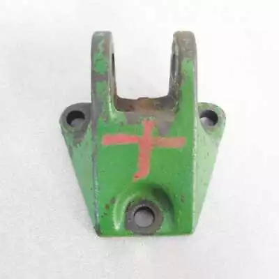 Used Top Link Bracket Fits John Deere 2040 2030 2040 2555 2355 1020 2020 2350 • $38.95