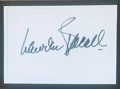 Lauren Bacall American Actress The Big Sleep  Original Autograph On 6 X 4 Card • £14.75