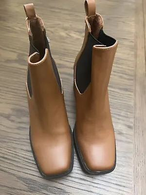 Size 8 M Mia Dru Ankle Boots Cognac Color • $55