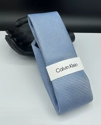 Calvin Klein Men's Silk Blend Tie ~ Light Blue ~ Geometric ~ NEW MSRP: $69.50 • $21.99