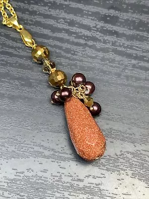 Vintage Necklace Sun Sand Stone Pendant Necklace Gold Tune Chain 18 Inches￼ • $12.50