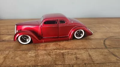 Funline Muscle Machines Ford Street Rod 1/24 Diecast Car No Box Candy Apple Red • $24