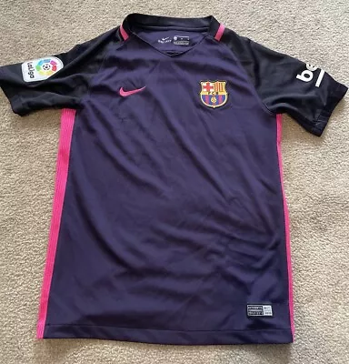 Barcelona AUTHENTIC NIKE DRI-FIT 2016 AWAY Jersey -Youth Medium • $29.99