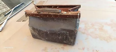 Vintage Small Leather Travel Doctor's Gladstone Bag - Broken  • $50