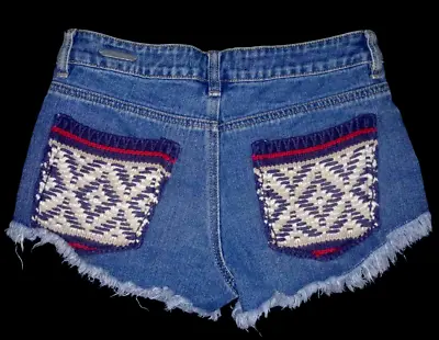 PS Erin Wasson Women’s 27 Cut Off Knit Pocket Distressed Denim Jean Shorts • $3.99