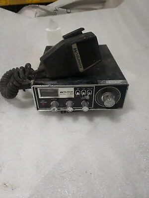 Vintage MIDLAND Model 77-882 Black In Car Portable 40 Channel CB Radio FOR PARTS • $19.97