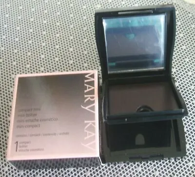 Mary Kay Compact Mini #040752 2-1/4  X 2-1/2  New In Box • $8.95