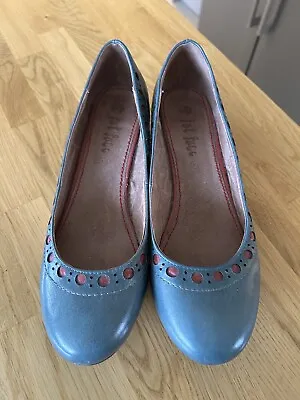 Fat Face Ladies Leather Shoes Size UK 40 / 7 Ex Con  • £8.99