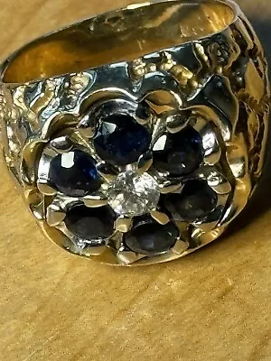 Men`s 14 K Yellow Gold Nugget With Center Diamond With Sapphires • $1000