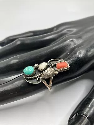 Vintage Southwest TurquoisePearl ? & Coral Sterling Ring. 4.8 Grams.Size 7 • $12.49