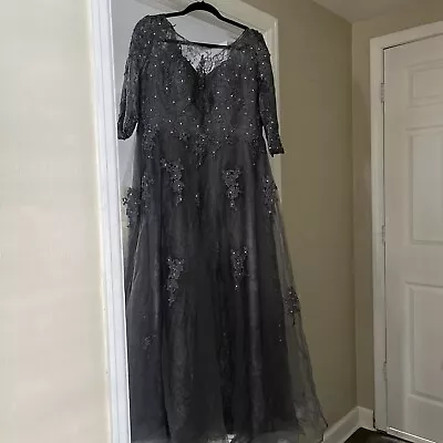 NWT Mother Of The Bride Formal Gown Size 16 • $75