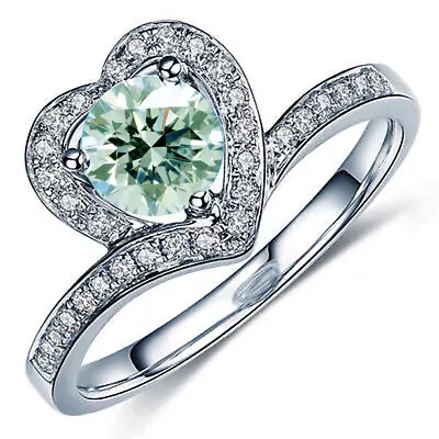 3.05 Ct Vvs1    Ice Blue White Round Moissanite Diamond Heart 925 Silver Ring • £0.80